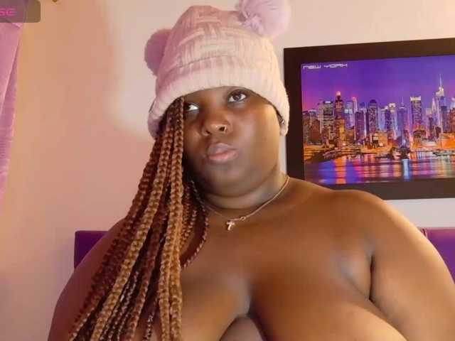 ebony-NeighborMoans live cam on BongaCams