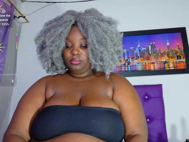ebony-NeighborMoans live webcam show