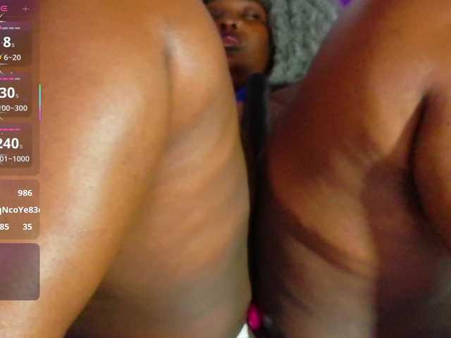 ebony-NeighborMoans live cam on BongaCams