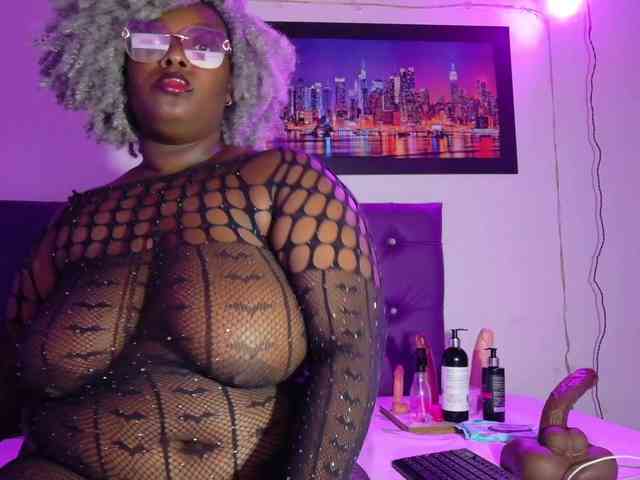 ebony-NeighborMoans