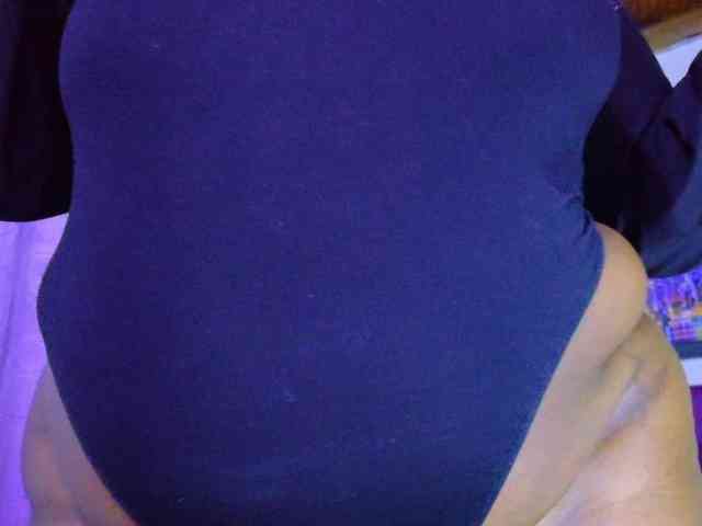 ebony-NeighborMoans webcam