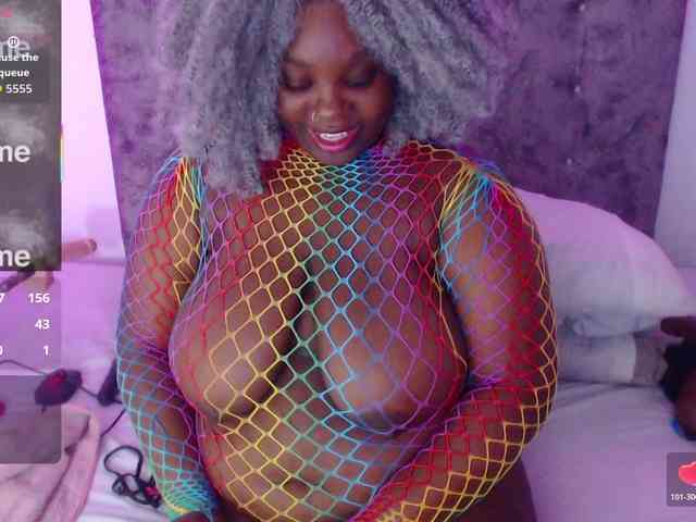 ebony-NeighborMoans webcam