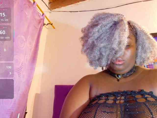 ebony-NeighborMoans webcam