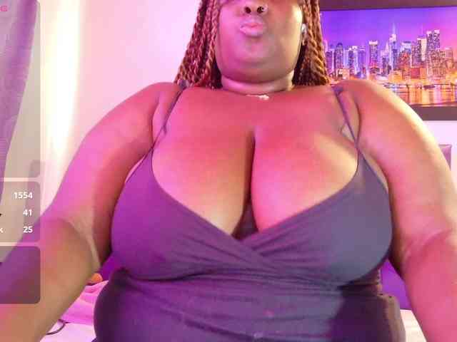 ebony-NeighborMo... Live Webcam on BongaCams
