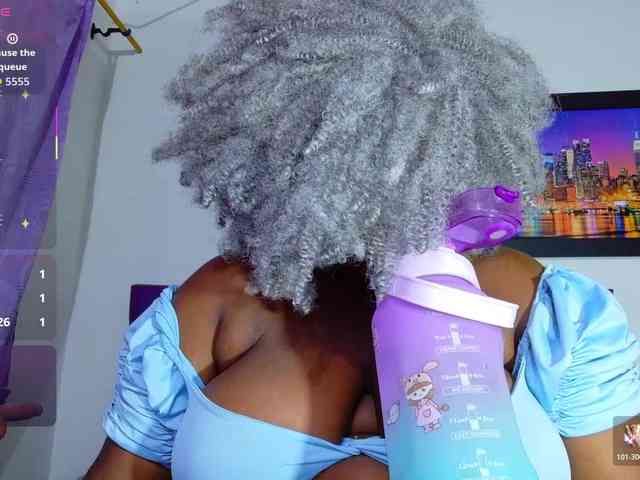 ebony-NeighborMoans webcam