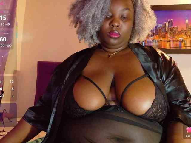 ebony-NeighborMoans webcam
