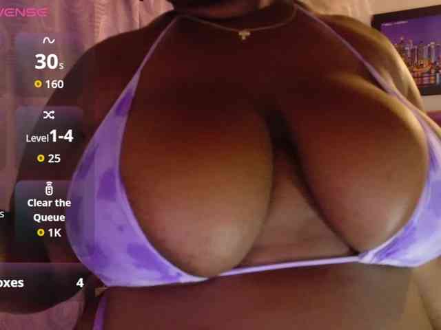 ebony-NeighborMoans webcam