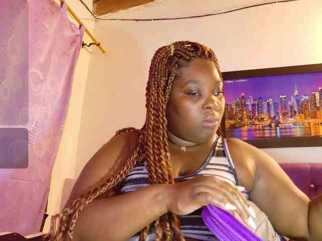 ebony-NeighborMoans webcam