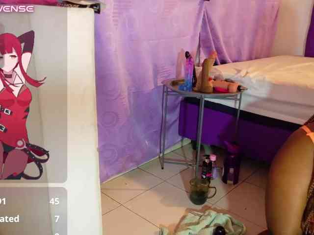 ebony-NeighborMoans webcam