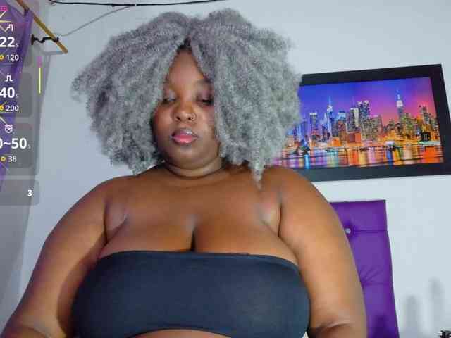 ebony-NeighborMoans webcam