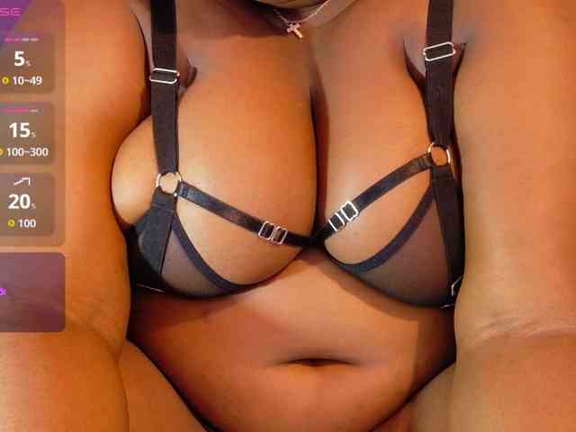 ebony-NeighborMoans ebony-NeighborMoans