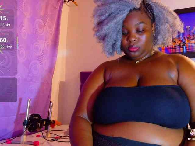 ebony-NeighborMoans webcam