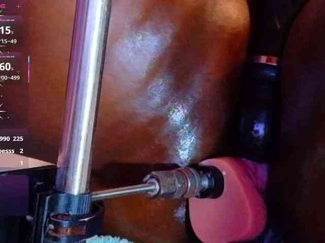 ebony-NeighborMoans webcam