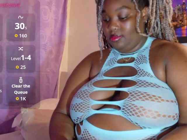 ebony-NeighborMoans webcam