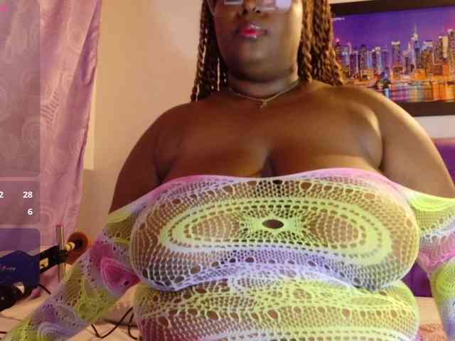 ebony-NeighborMoans webcam
