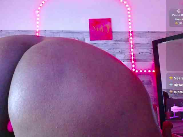 ebony-NeighborMoans