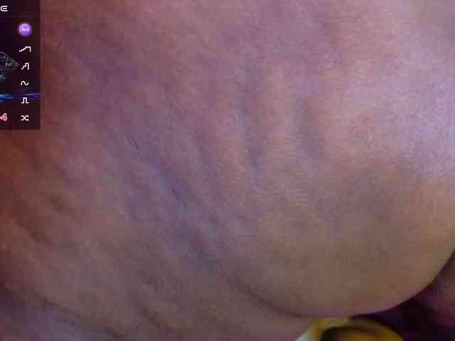 ebony-NeighborMoans webcam