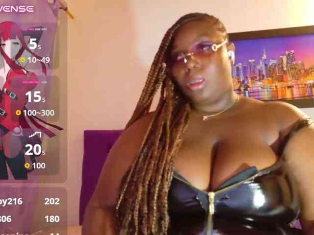 Modelo: ebony-NeighborMoans