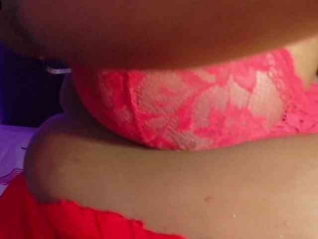 ebony-NeighborMoans webcam