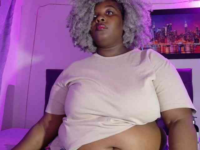 ebony-NeighborMoans webcam