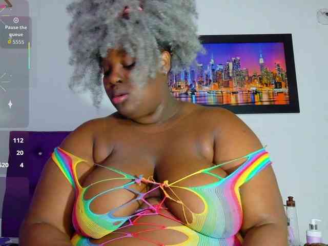 ebony-NeighborMoans webcam