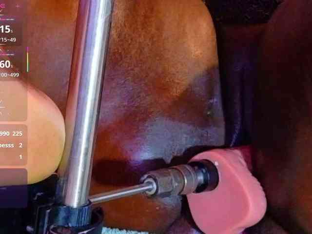 ebony-NeighborMoans webcam