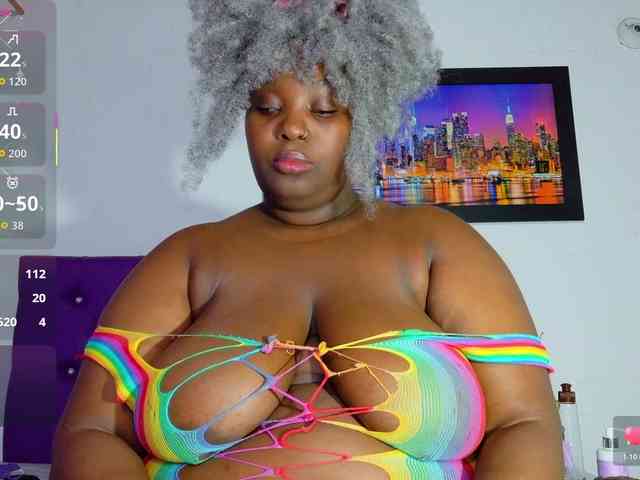 ebony-NeighborMoans webcam