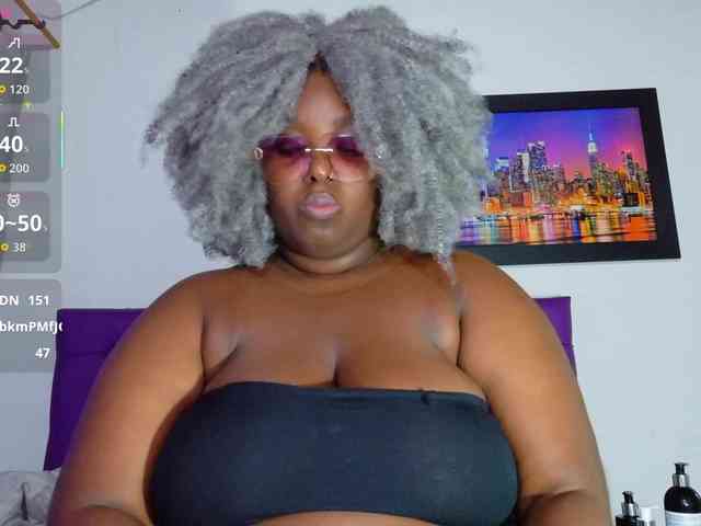 ebony-NeighborMoans webcam