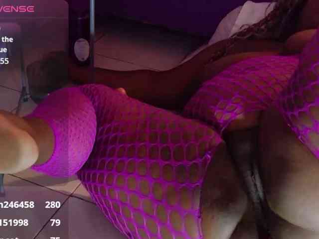 ebony-NeighborMoans webcam