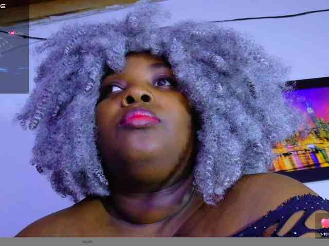 ebony-NeighborMoans webcam