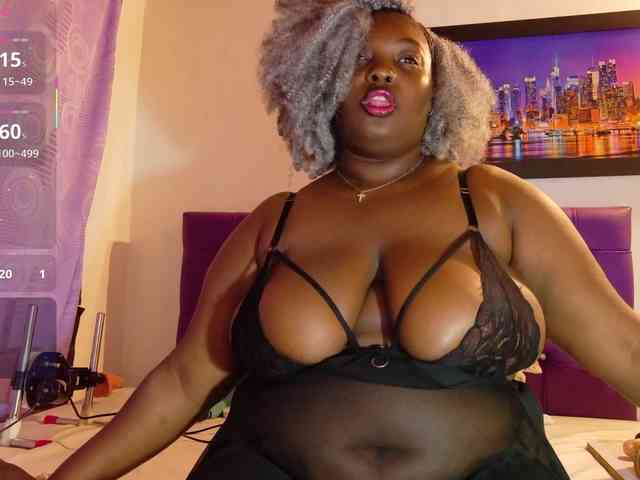 ebony-NeighborMoans webcam