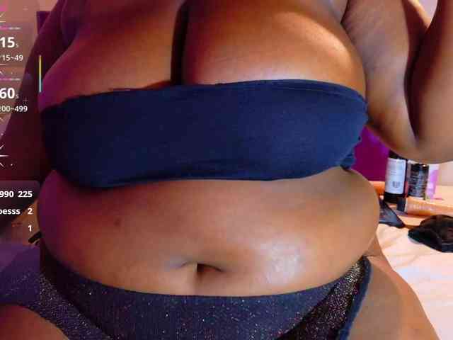 ebony-NeighborMoans webcam