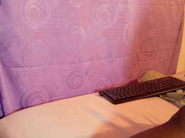 ebony-NeighborMoans webcam