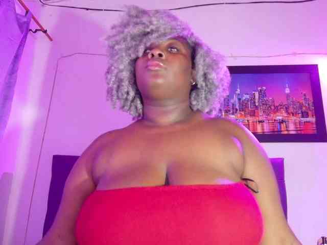 ebony-NeighborMoans webcam