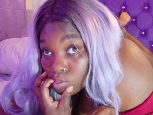 ebony-NeighborMoans webcam