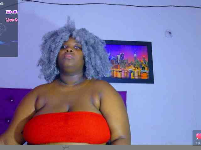 ebony-NeighborMoans webcam