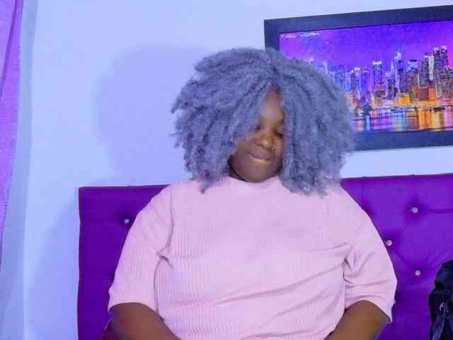 ebony-NeighborMoans webcam