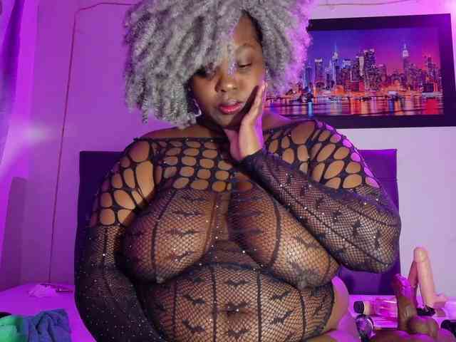 ebony-NeighborMoans