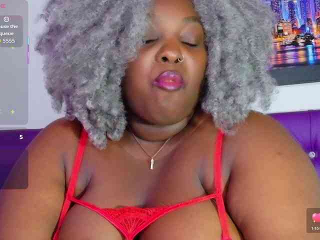 ebony-NeighborMoans webcam