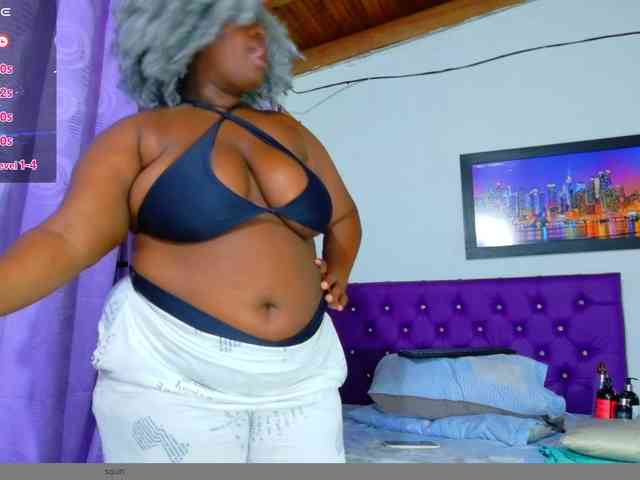 ebony-NeighborMoans webcam