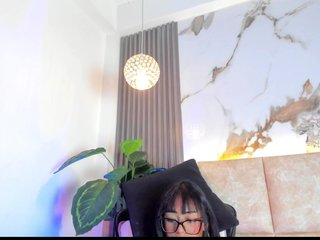 KhateMiller Porn Show