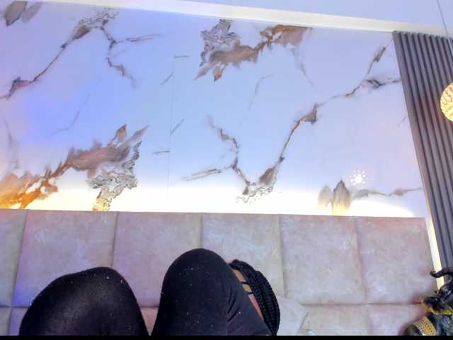 KhateMiller live webcam show
