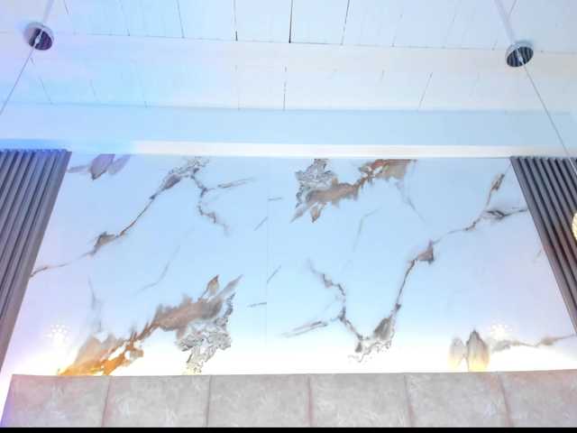 KhateMiller live cam on BongaCams