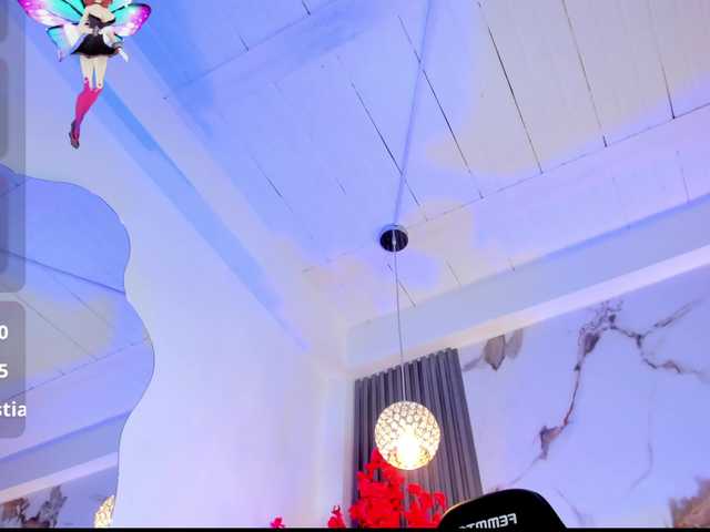 KhateMiller live cam on BongaCams