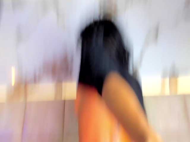 KhateMiller live cam on BongaCams