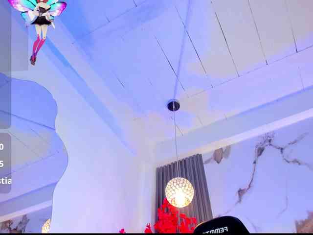 KhateMiller webcam