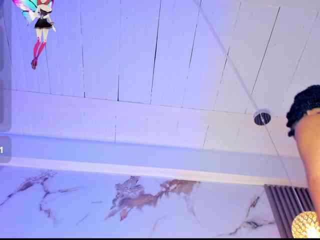 KhateMiller webcam