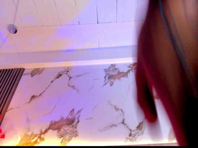 KhateMiller webcam