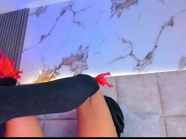 KhateMiller webcam