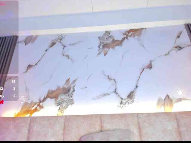 KhateMiller webcam
